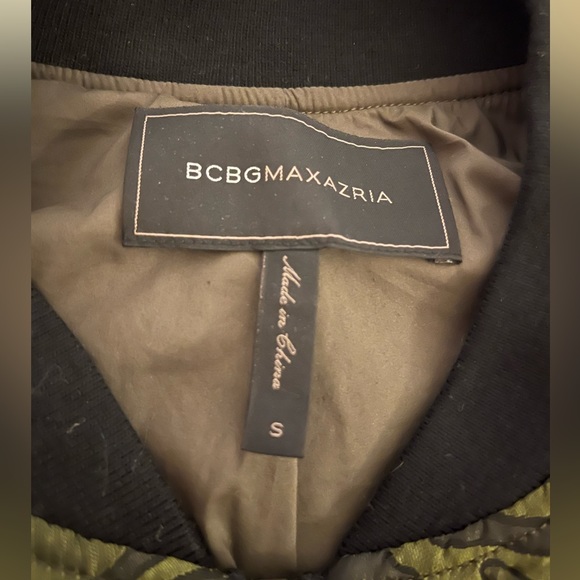 BCBGMazAzria camo bomber jacket - Picture 4 of 5